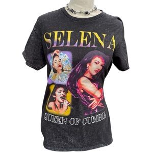 Official Selena Queen Of Cumbia Speckled Graphic Collage Unisex Tee Tshirt Small
